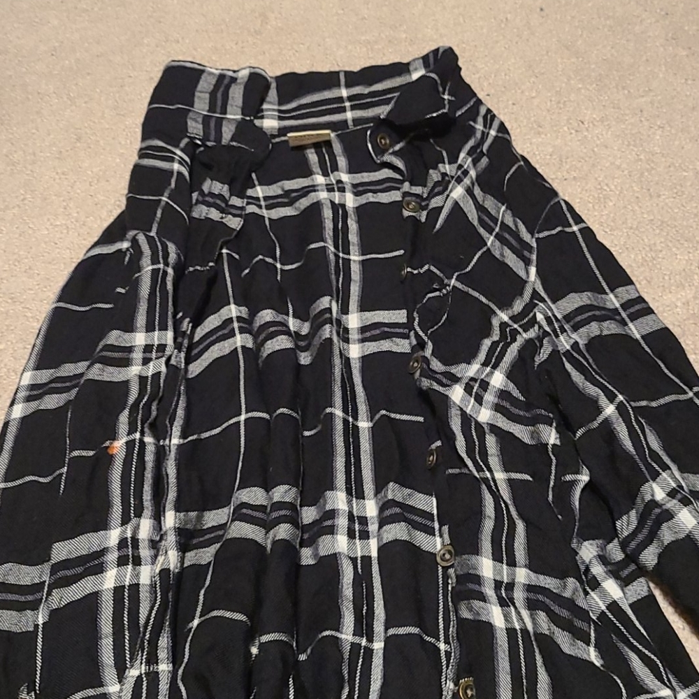 black palid shirt